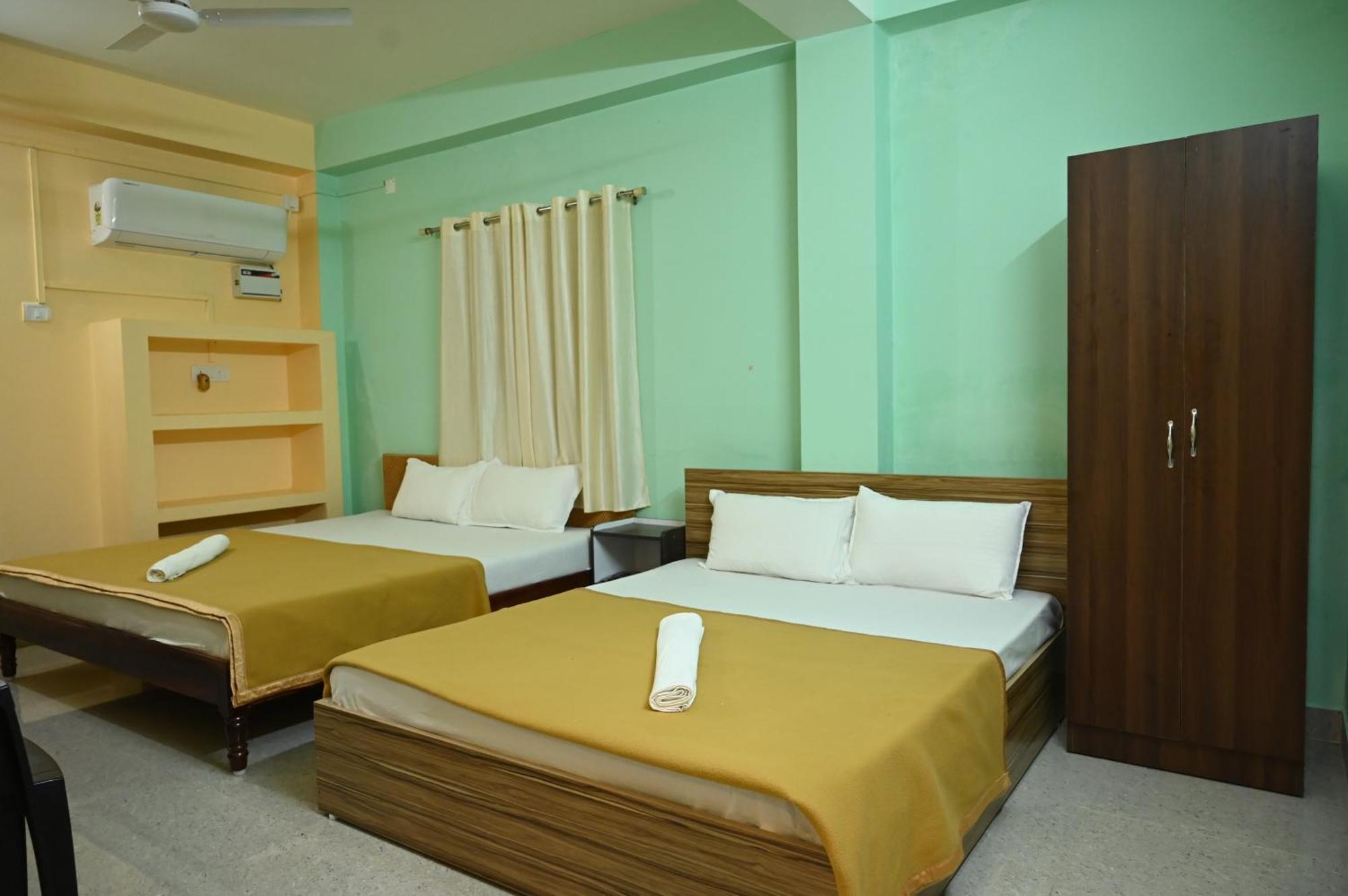 布莱尔港Royal Seaview Residency公寓 外观 照片