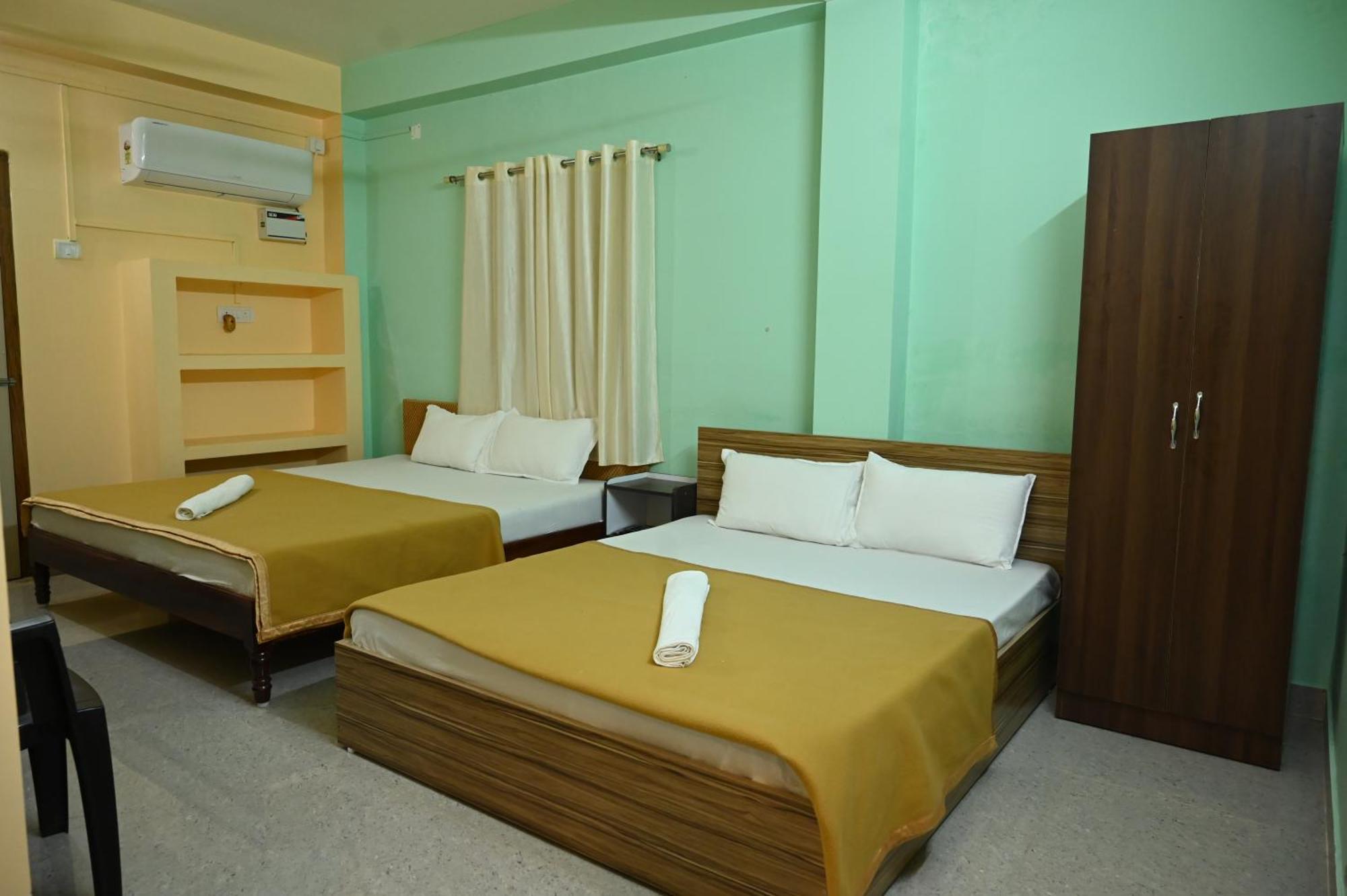 布莱尔港Royal Seaview Residency公寓 外观 照片