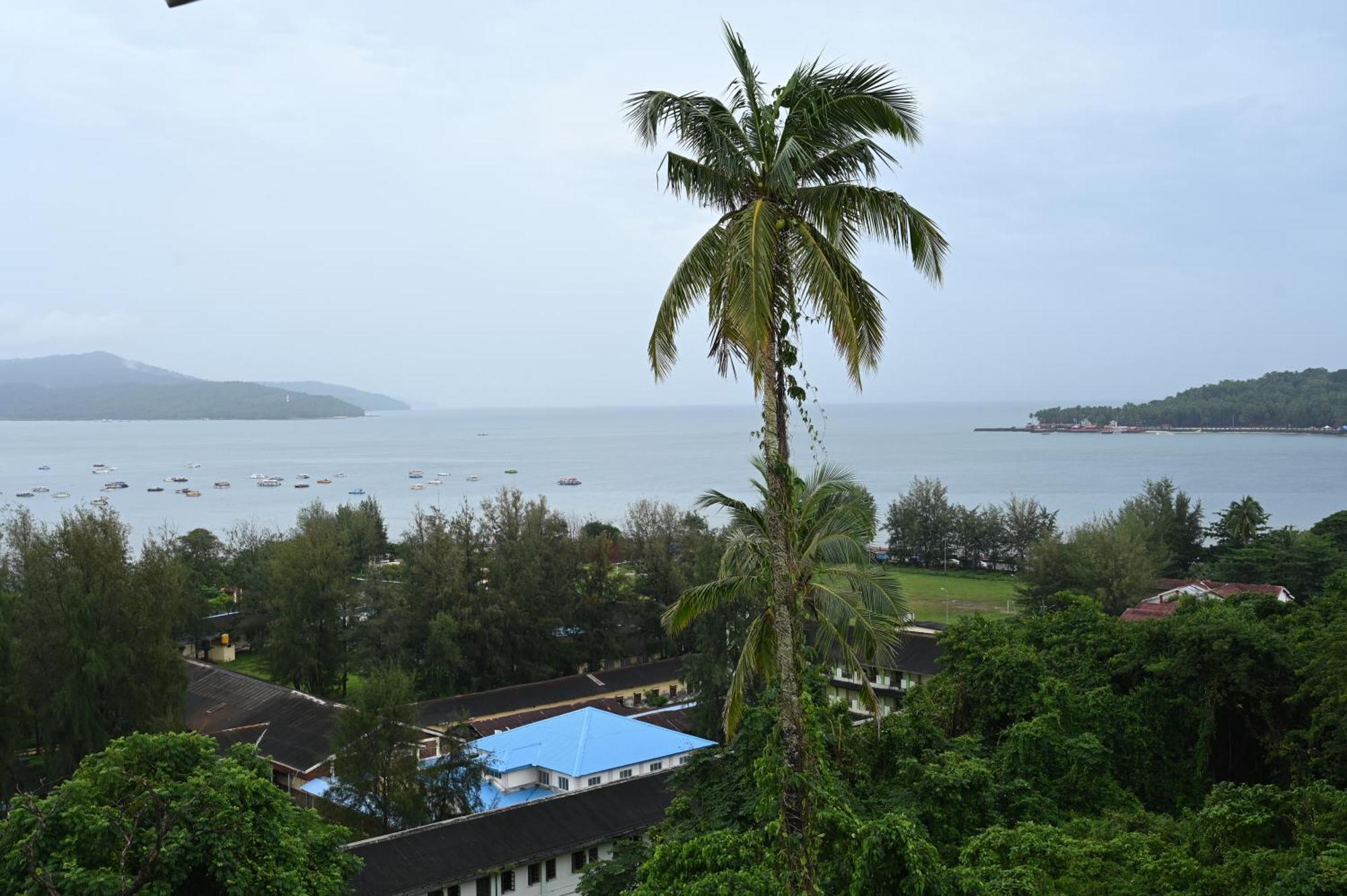 布莱尔港Royal Seaview Residency公寓 外观 照片